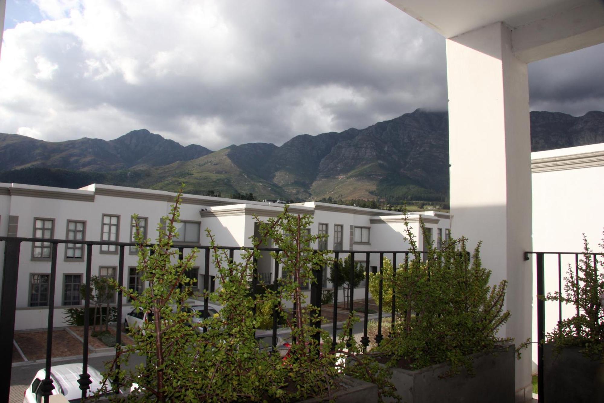 Franschhoek Mountain Views Exterior photo